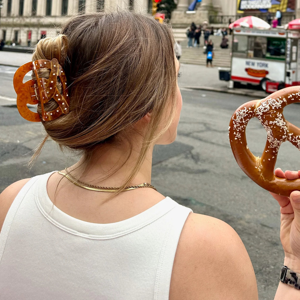 Pretzel Hair Claw