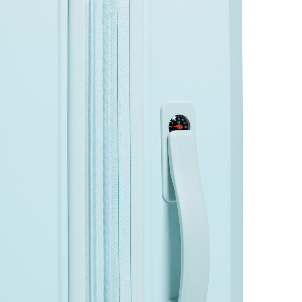 CASMO AIR Check-In 28″ in Sky Blue