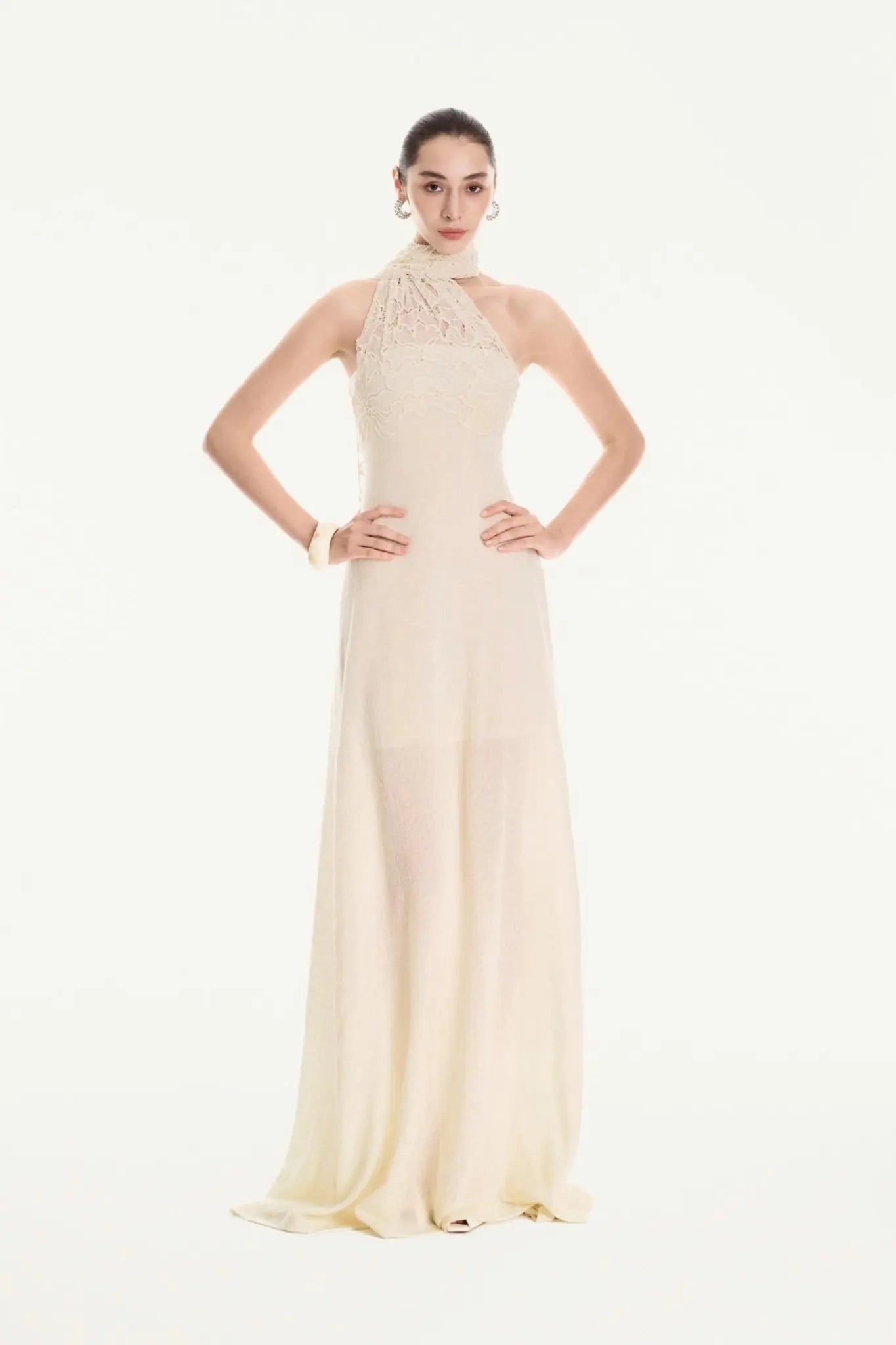 Corinne Elegant Lace Dress - Ivory