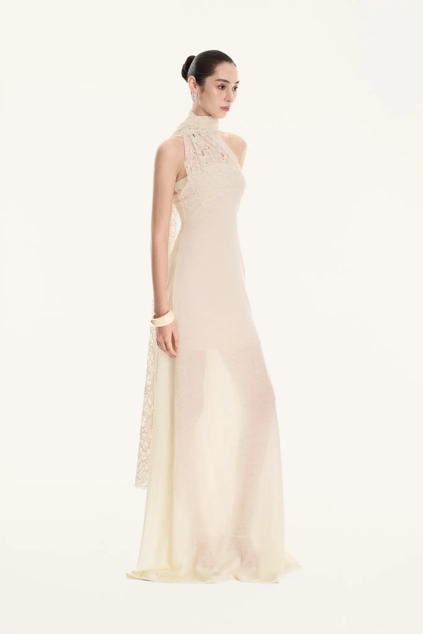Corinne Elegant Lace Dress - Ivory